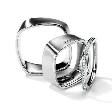 Ringe, Platin, Henrich & Denzel Torsione Trauringe 