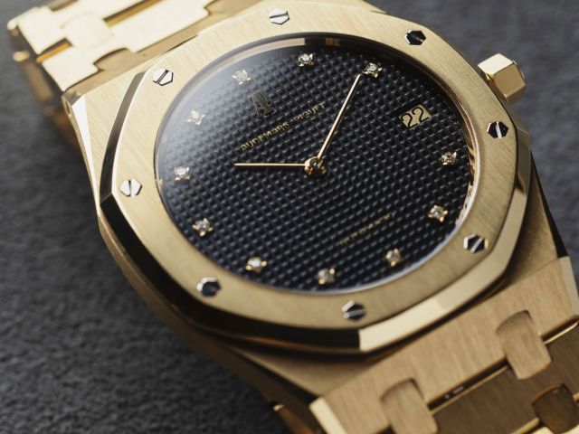 pre-owned-ap-gold